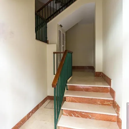 Plaza Uncibay Apartment