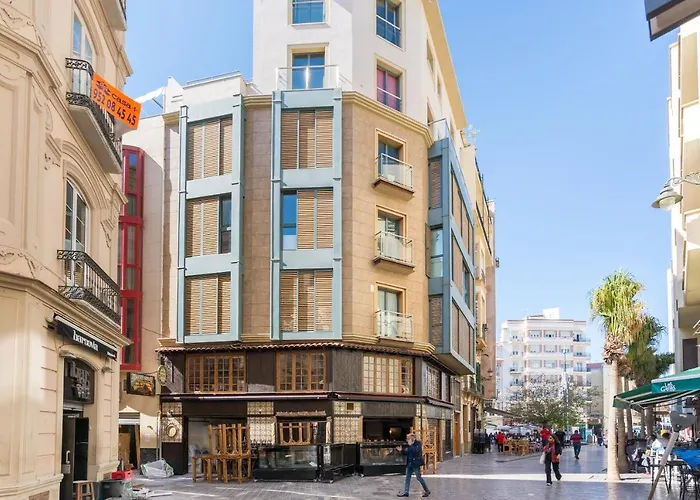 فندق Plaza Uncibay مالقة